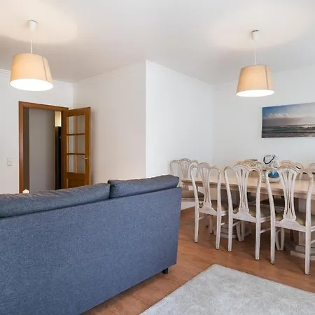 T3 With Swimming Pool Apartment *