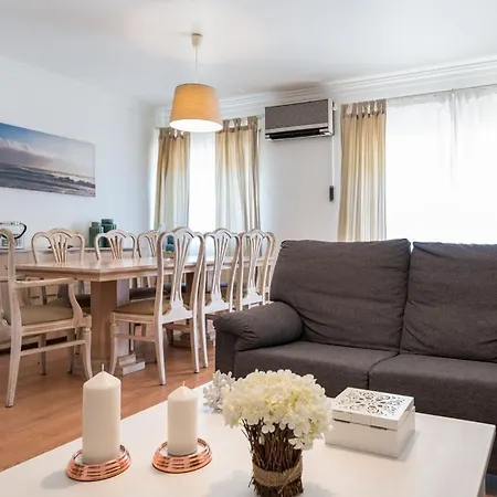 T3 With Swimming Pool Apartment *