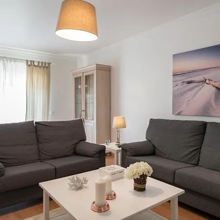 T3 With Swimming Pool Apartment *