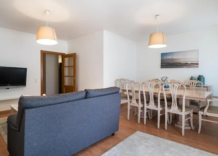 Delgado Alves Apartament *