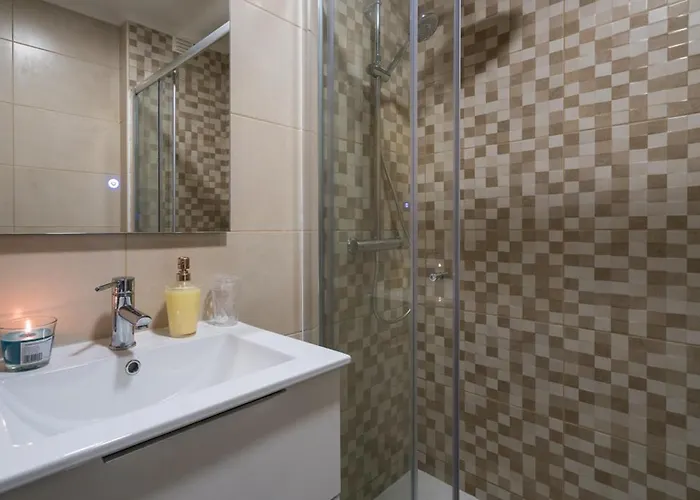 Apartament Delgado Alves *